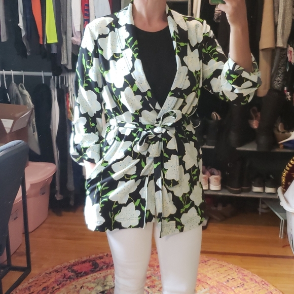 Floral leisure jacket 🌴 - Picture 3 of 5